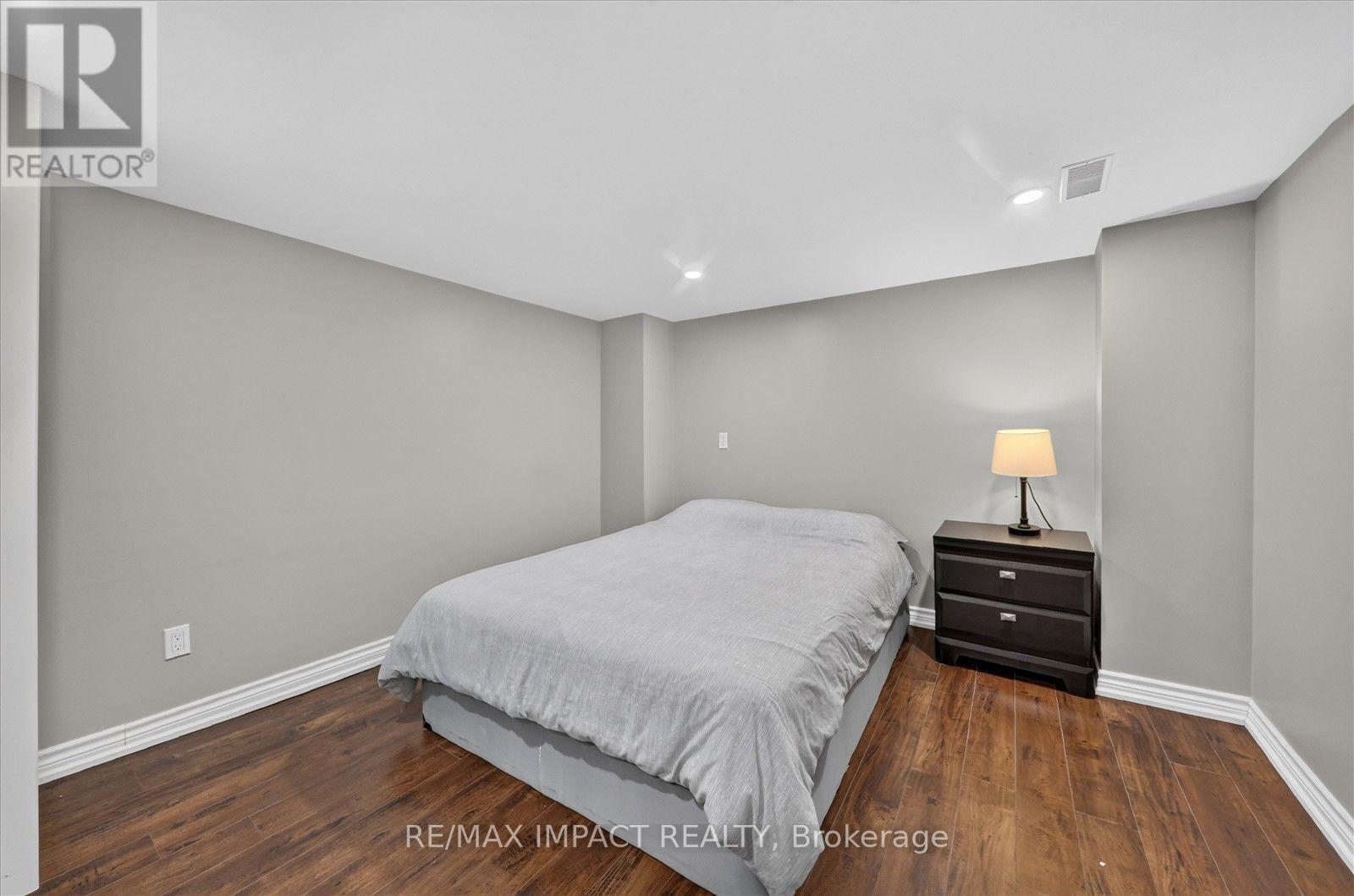 22 Canary Street, Whitby, Ontario  L1R 0K2 - Photo 39 - E13658124