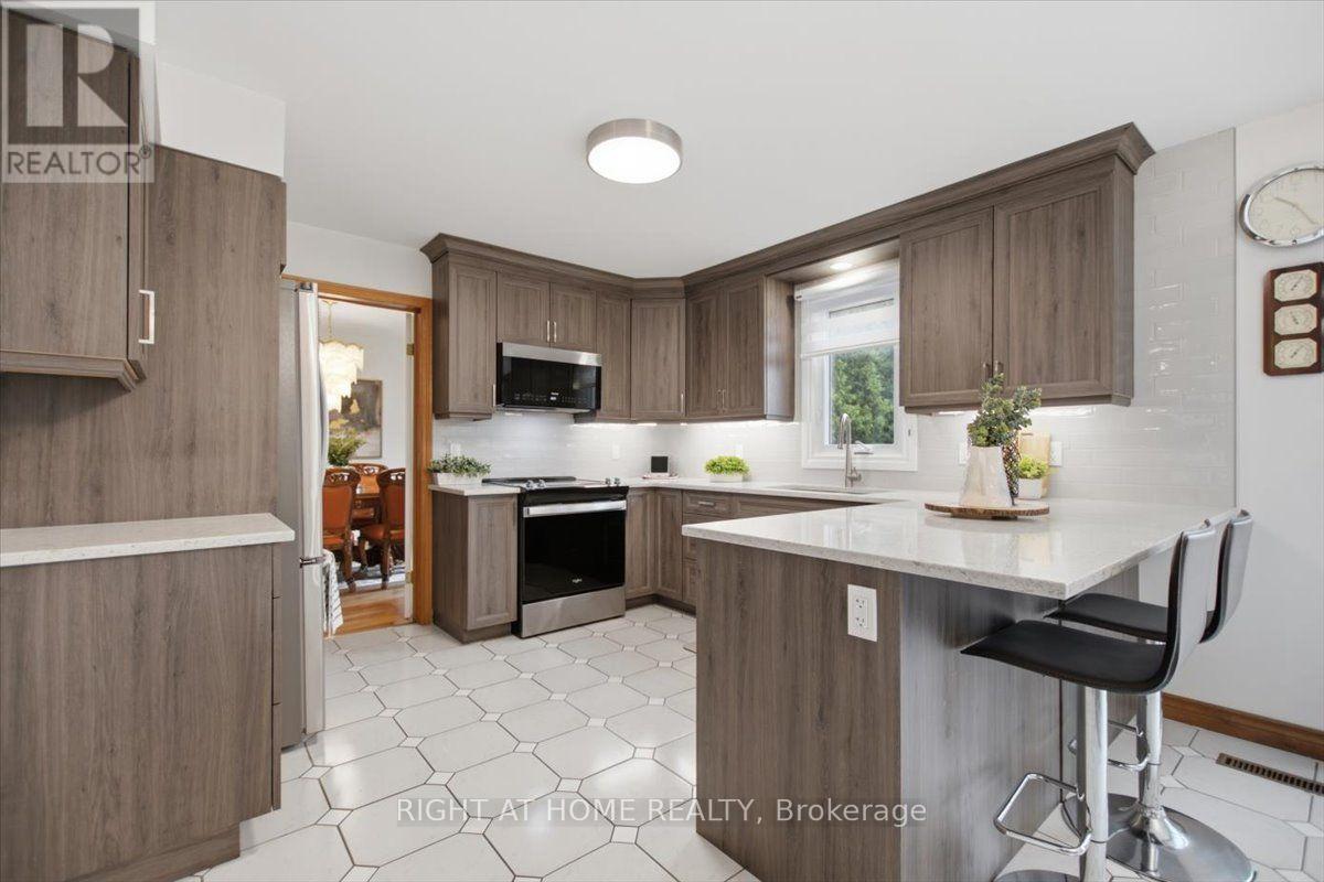 7046 Diane Crescent, London South, Ontario  N6P 1G2 - Photo 12 - X13657994