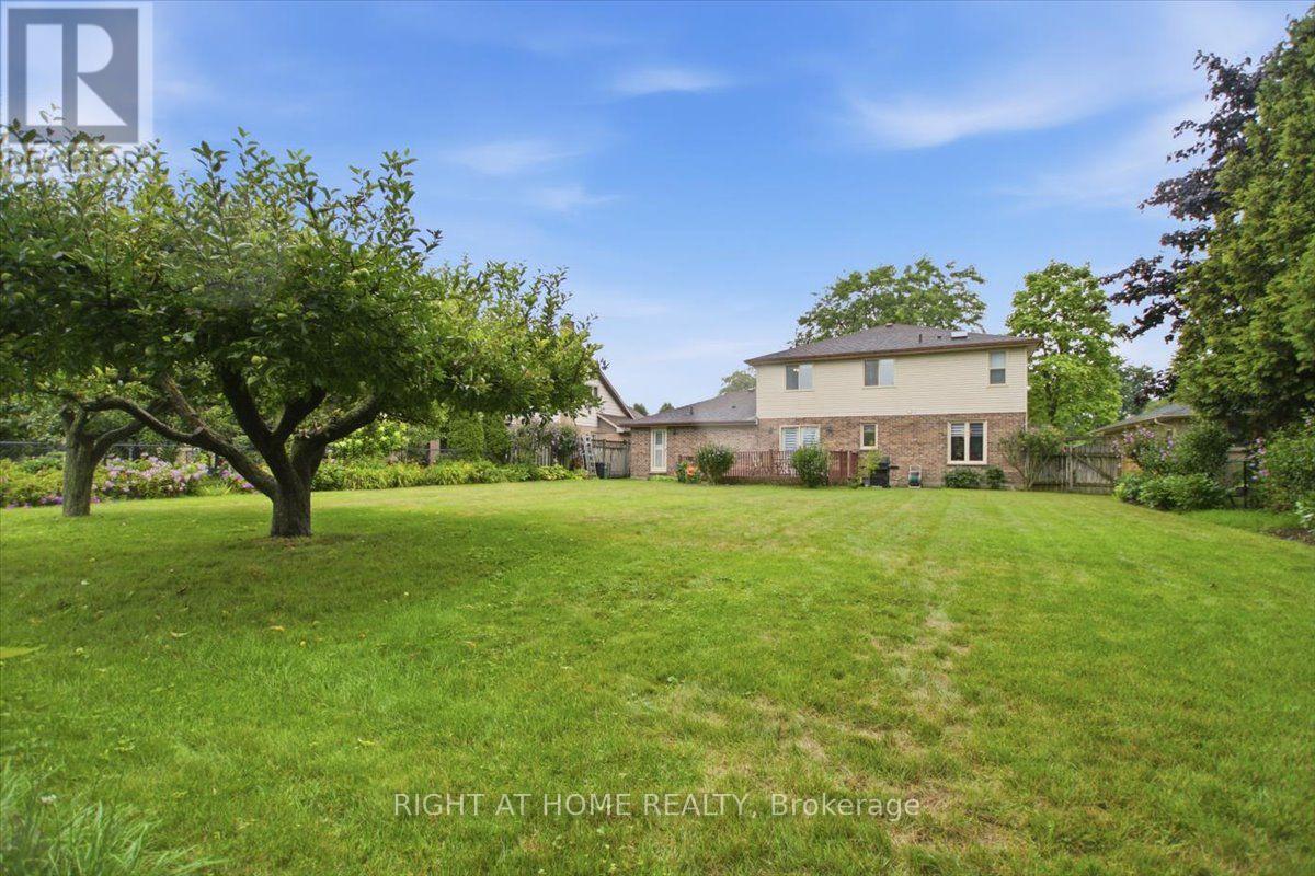 7046 Diane Crescent, London South, Ontario  N6P 1G2 - Photo 44 - X13657994