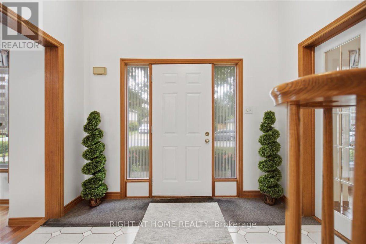 7046 Diane Crescent, London South, Ontario  N6P 1G2 - Photo 6 - X13657994
