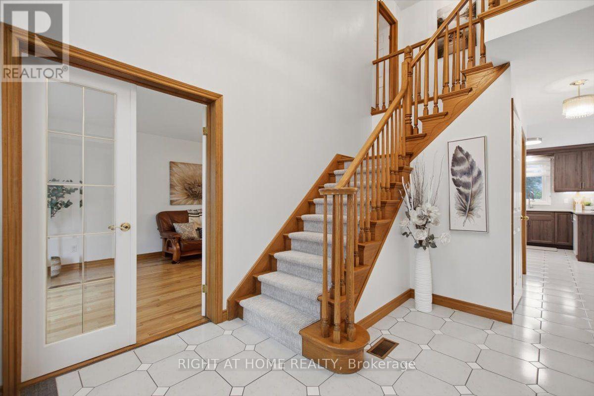 7046 Diane Crescent, London South, Ontario  N6P 1G2 - Photo 7 - X13657994