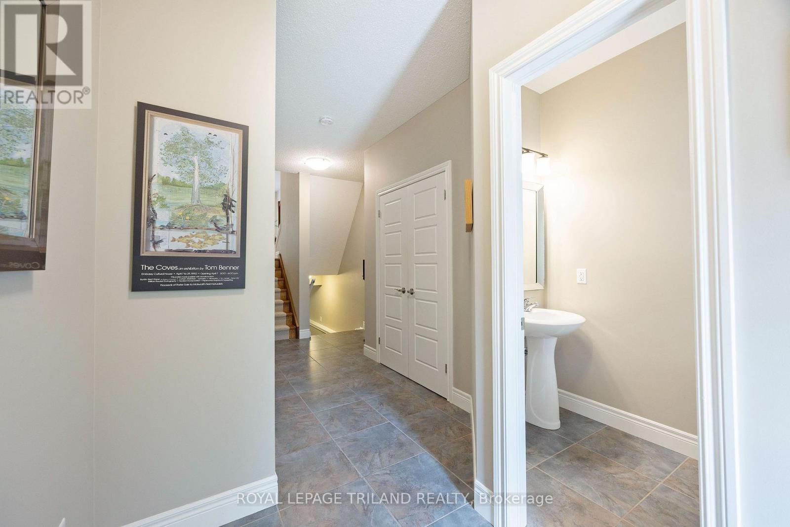 49 Orchard Street, London South, Ontario  N6J 2R4 - Photo 4 - X13658036