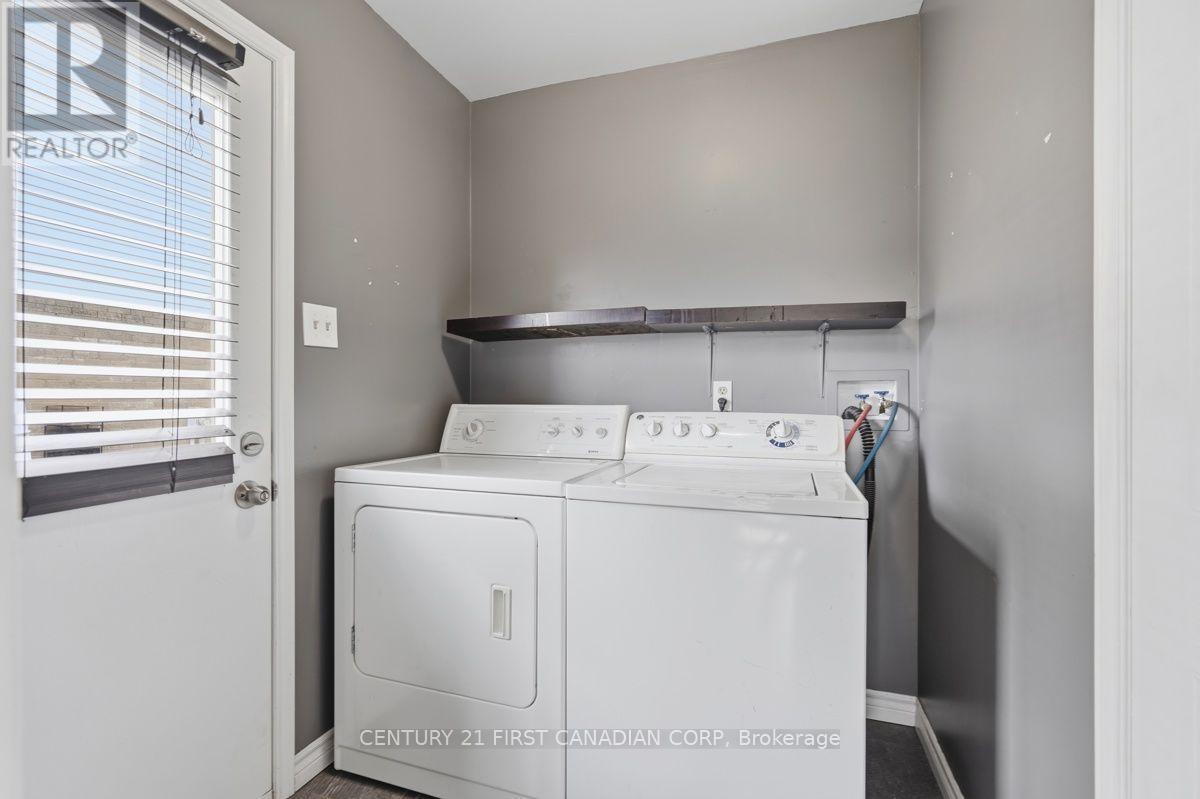 212 Martinet Avenue, London East, Ontario  N5V 4K2 - Photo 18 - X13658154