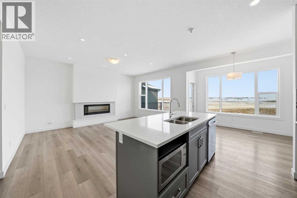 276 Belvedere Drive, Calgary, Alberta  T2A 7M5 - Photo 7 - A2318570