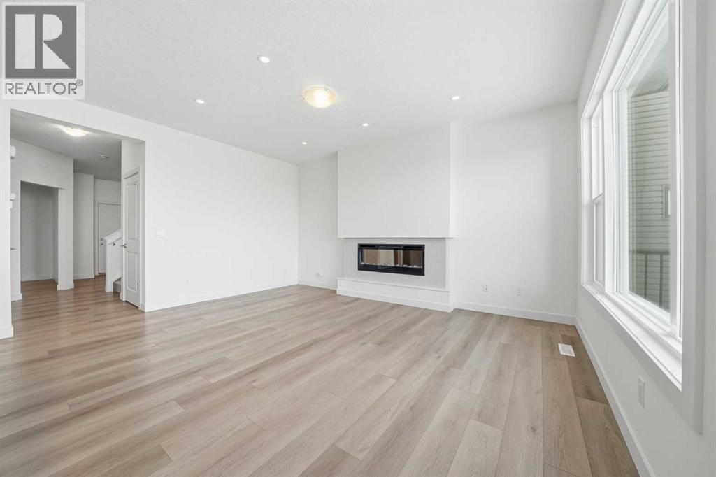 276 Belvedere Drive, Calgary, Alberta  T2A 7M5 - Photo 11 - A2318570