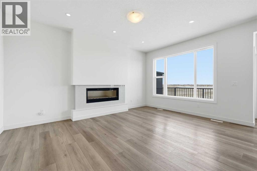 276 Belvedere Drive, Calgary, Alberta  T2A 7M5 - Photo 12 - A2318570