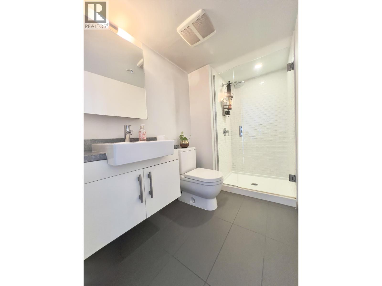 802 188 Keefer Street, Vancouver, British Columbia  V6A 0E3 - Photo 5 - R3110301