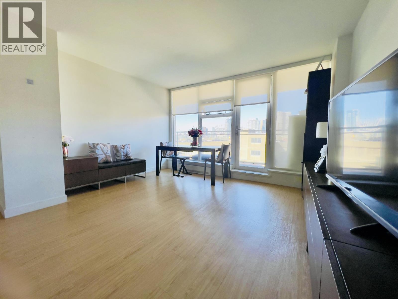 802 188 Keefer Street, Vancouver, British Columbia  V6A 0E3 - Photo 3 - R3110301
