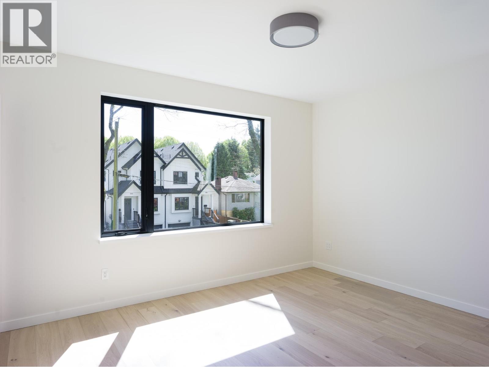 893 E 21st Avenue, Vancouver, British Columbia  V5V 1S3 - Photo 11 - R3126766