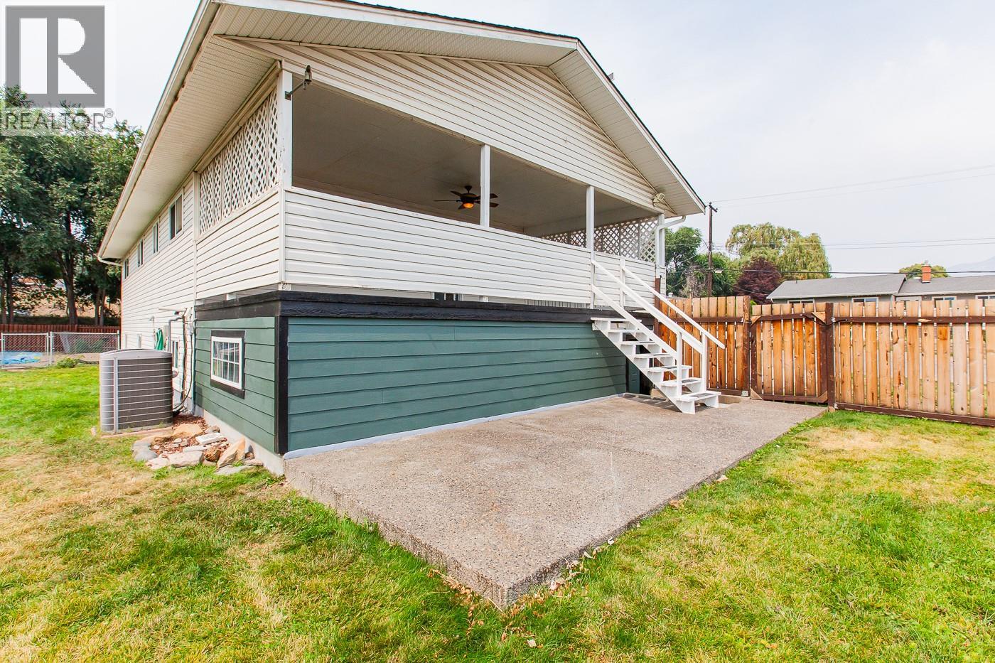 1669 Westmount Drive, Kamloops, British Columbia  V2B 6A4 - Photo 28 - 10397260