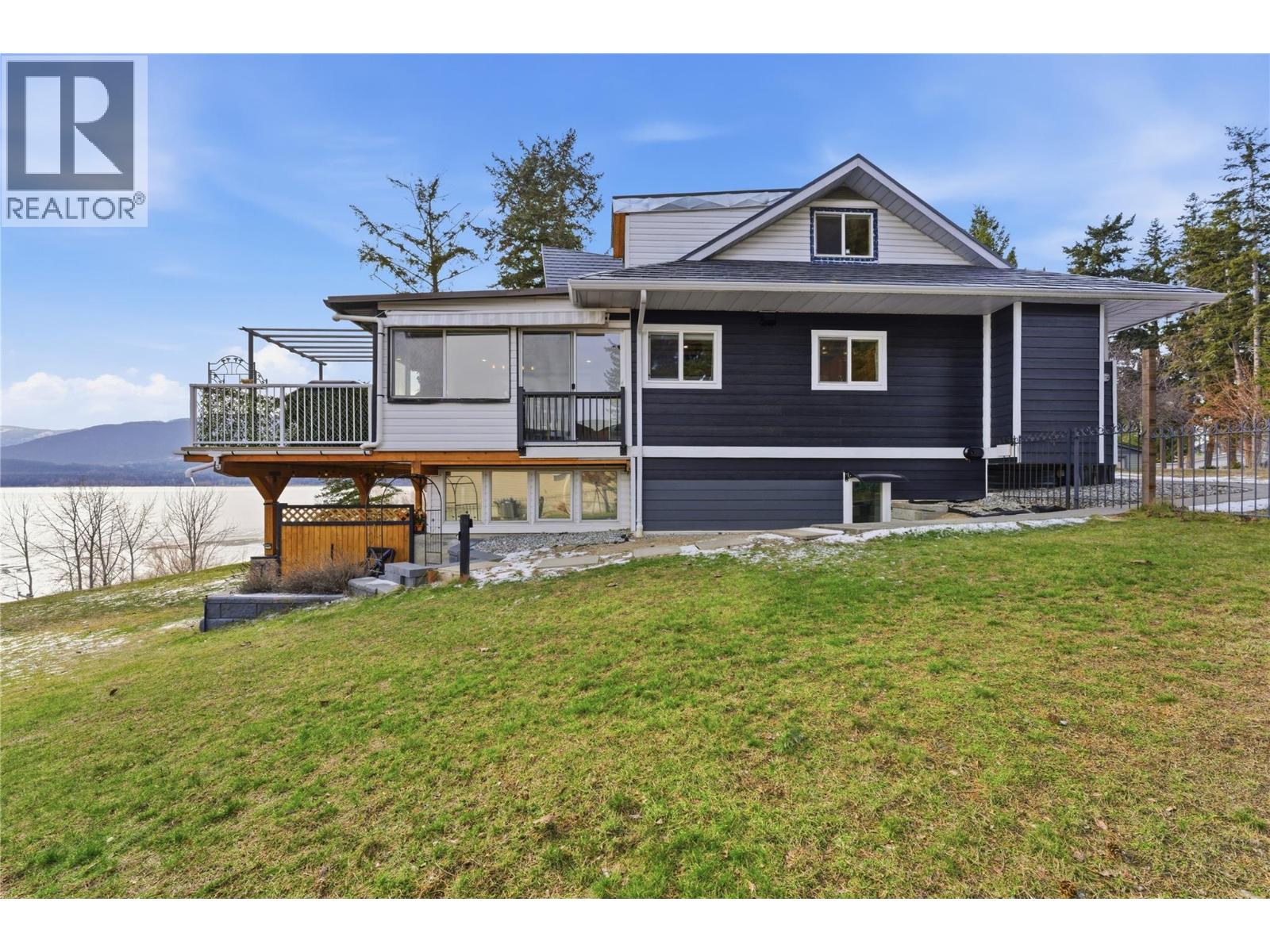 3690 Southview Road, Tappen, British Columbia  V0E 2X1 - Photo 52 - 10397324
