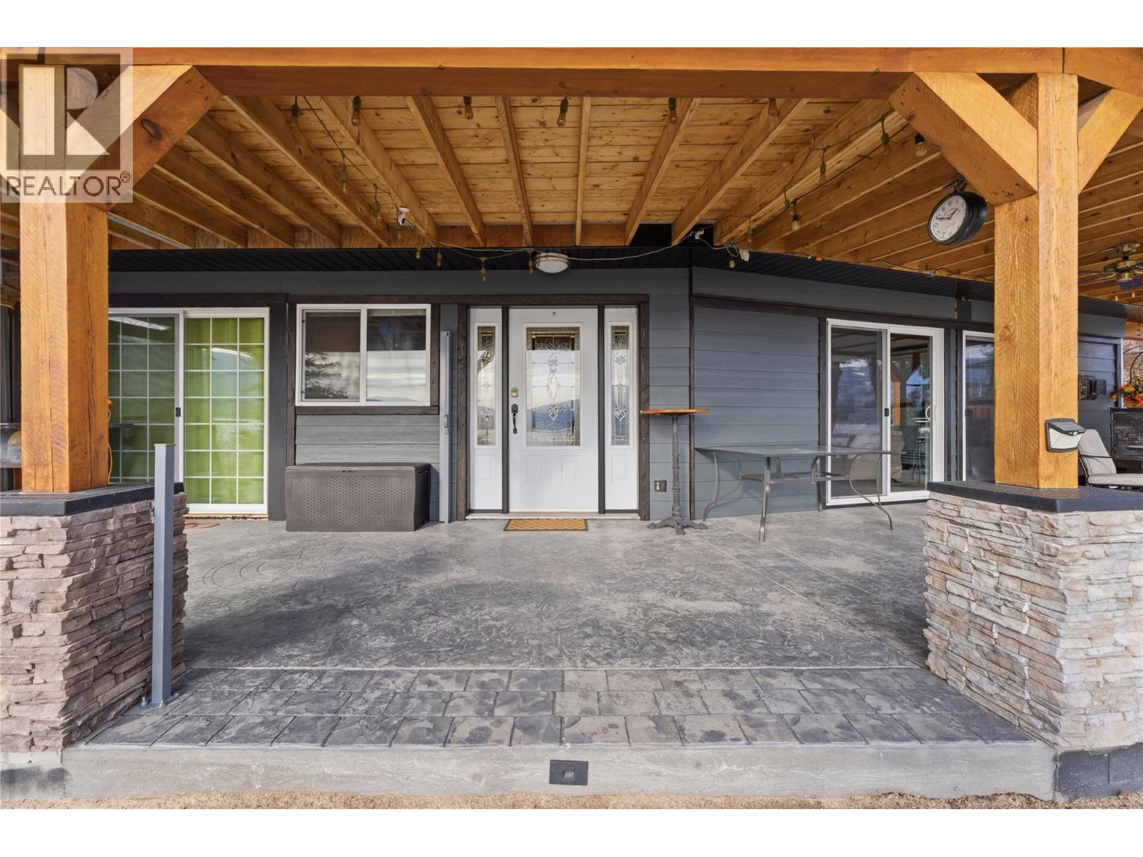 3690 Southview Road, Tappen, British Columbia  V0E 2X1 - Photo 49 - 10397324