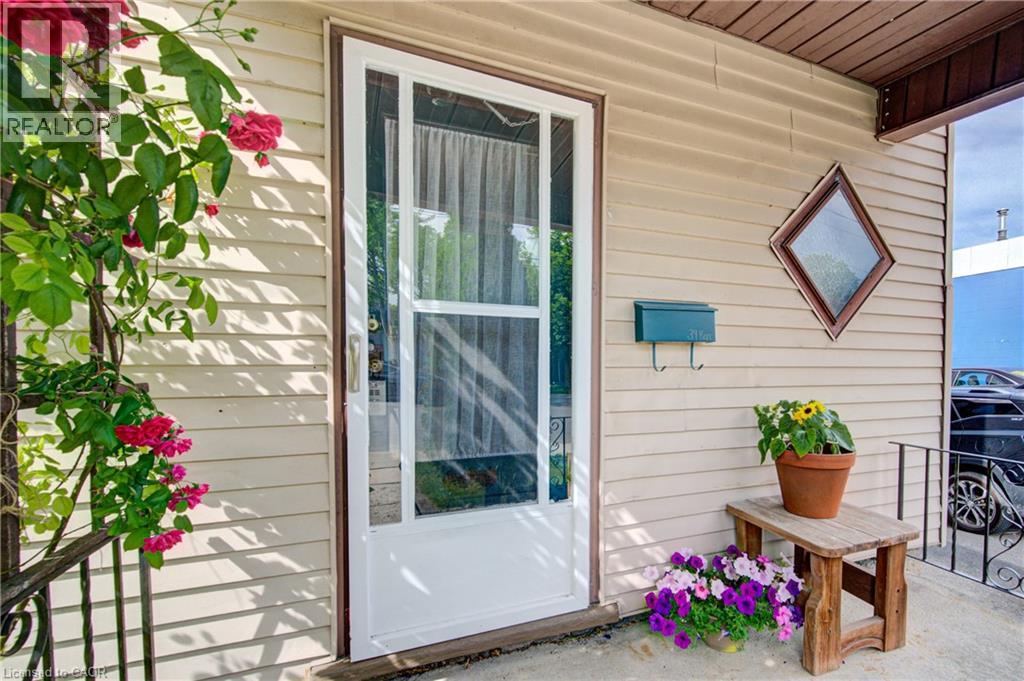 39 Kerr Street, Cambridge, Ontario  N1R 4A4 - Photo 6 - 40848214