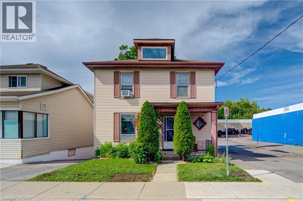 39 Kerr Street, Cambridge, Ontario  N1R 4A4 - Photo 2 - 40848214