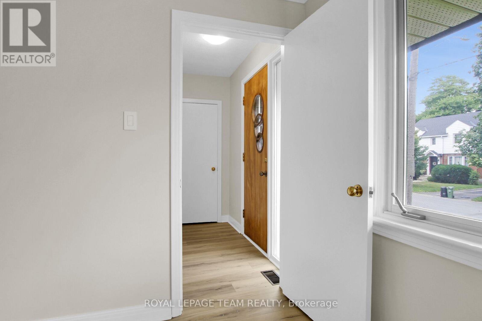 616 Westview Avenue, Ottawa, Ontario  K1Z 6E3 - Photo 6 - X13658004