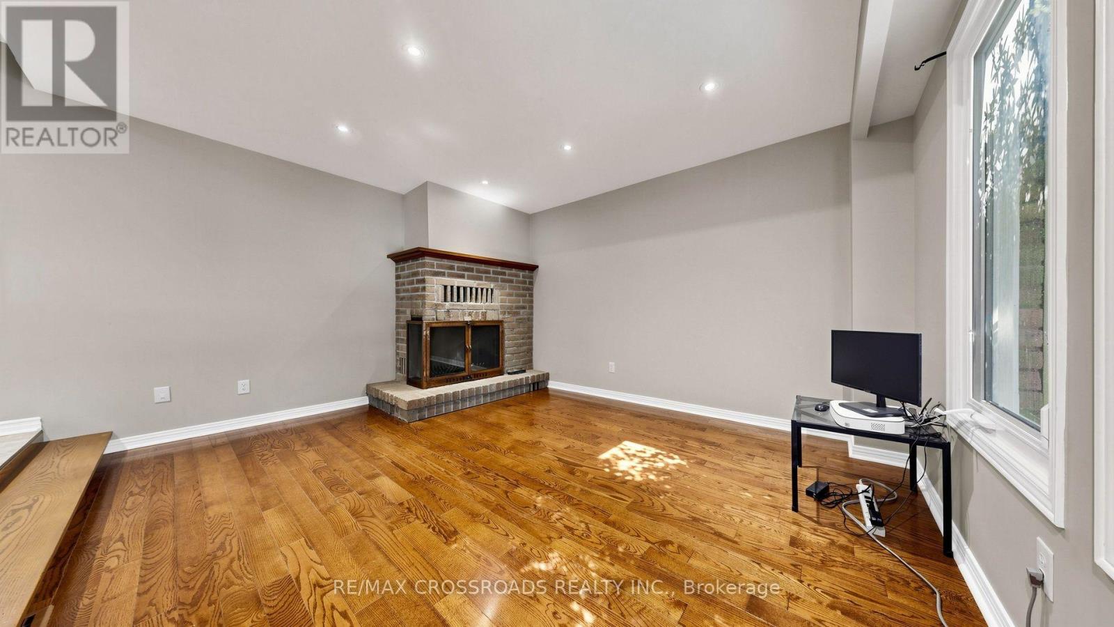 1 Redwood Lane, Markham (Unionville), Ontario  L3R 3Z1 - Photo 13 - N13658034