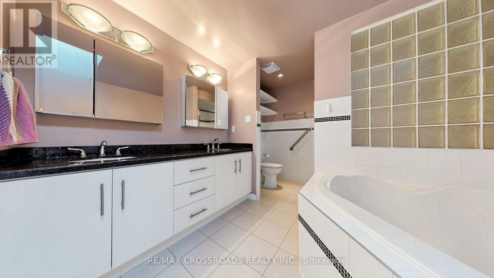 1 Redwood Lane, Markham (Unionville), Ontario  L3R 3Z1 - Photo 29 - N13658034