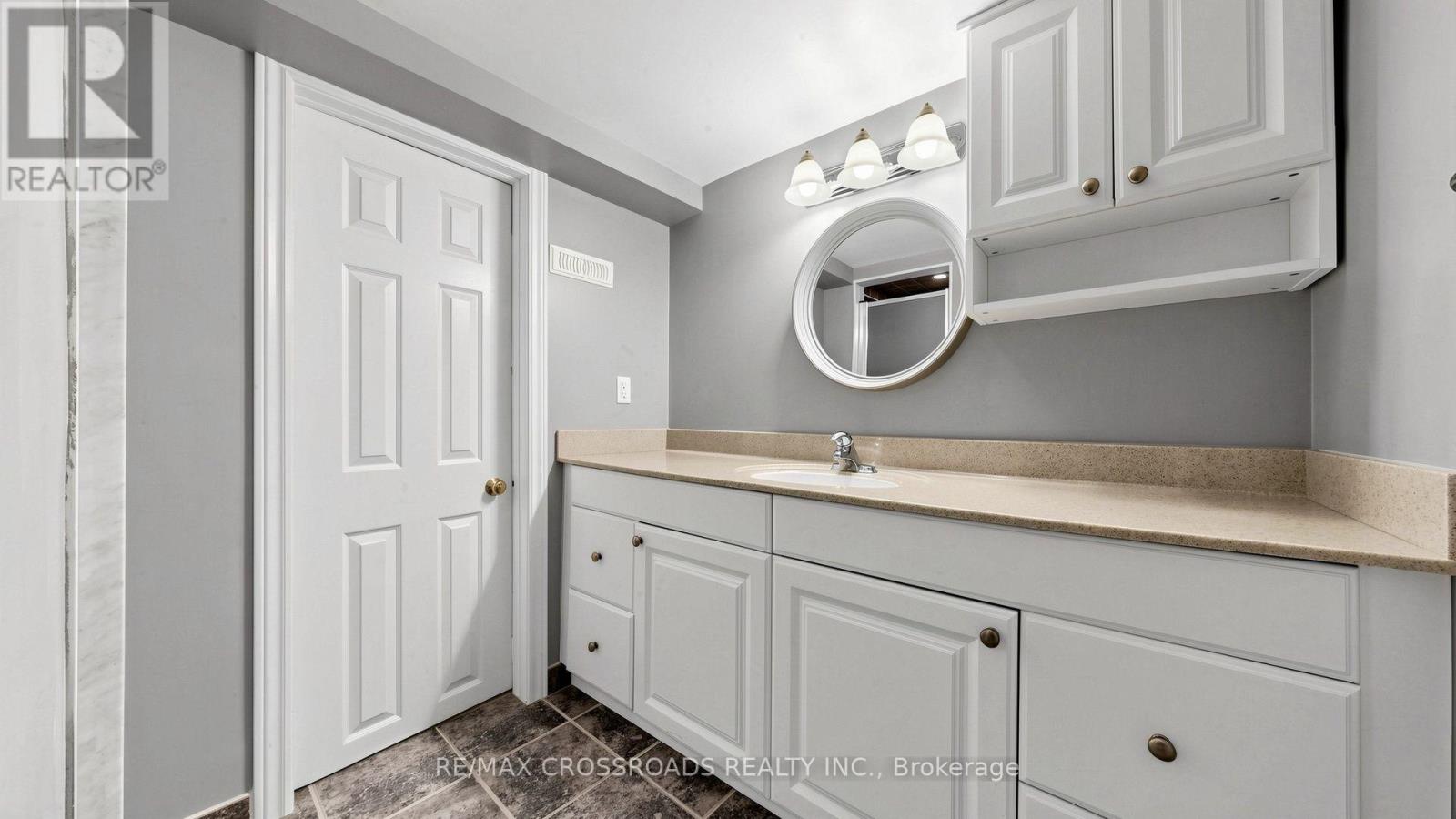 1 Redwood Lane, Markham (Unionville), Ontario  L3R 3Z1 - Photo 36 - N13658034