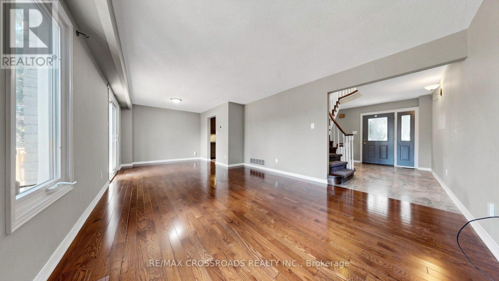 1 Redwood Lane, Markham (Unionville), Ontario  L3R 3Z1 - Photo 5 - N13658034