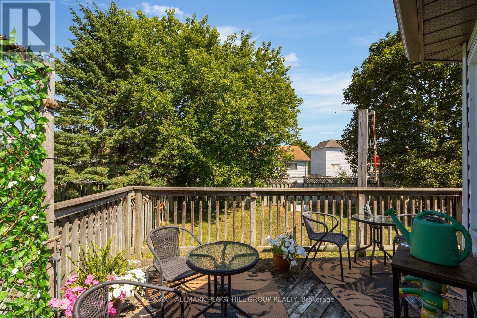 31 Edenbridge Drive, Essa, Ontario  L3W 0K7 - Photo 17 - N13658058