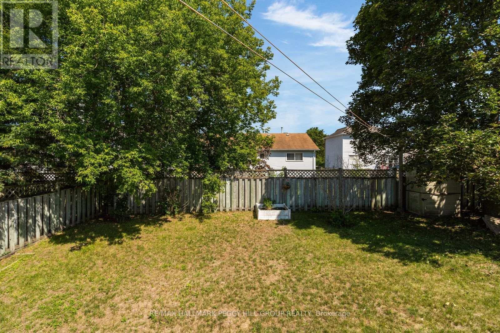 31 Edenbridge Drive, Essa, Ontario  L3W 0K7 - Photo 18 - N13658058