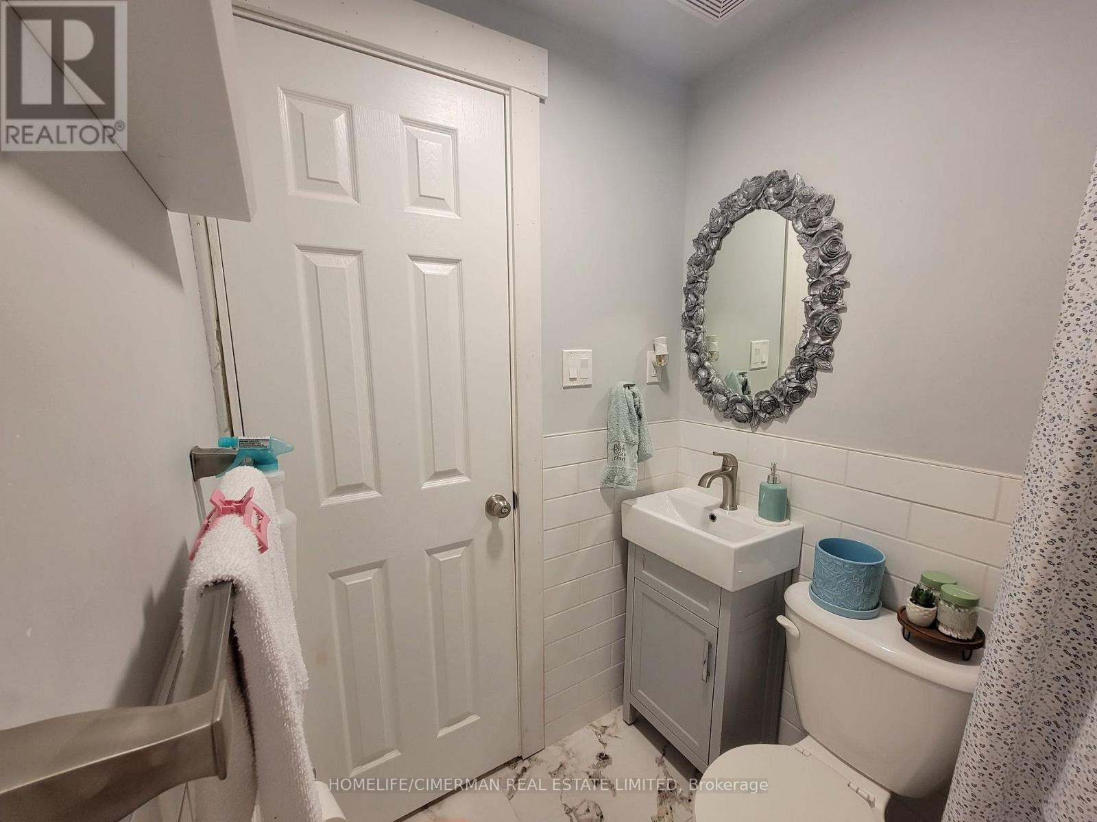 256 Mcbride Crescent, Newmarket, Ontario  L3X 2W4 - Photo 26 - N13658178