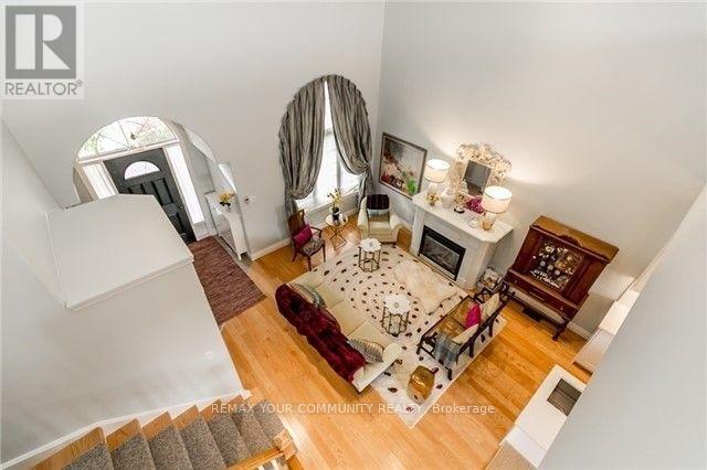 57 Metcalfe Drive, Bradford West Gwillimbury, Ontario  L3Z 3C8 - Photo 4 - N13658228