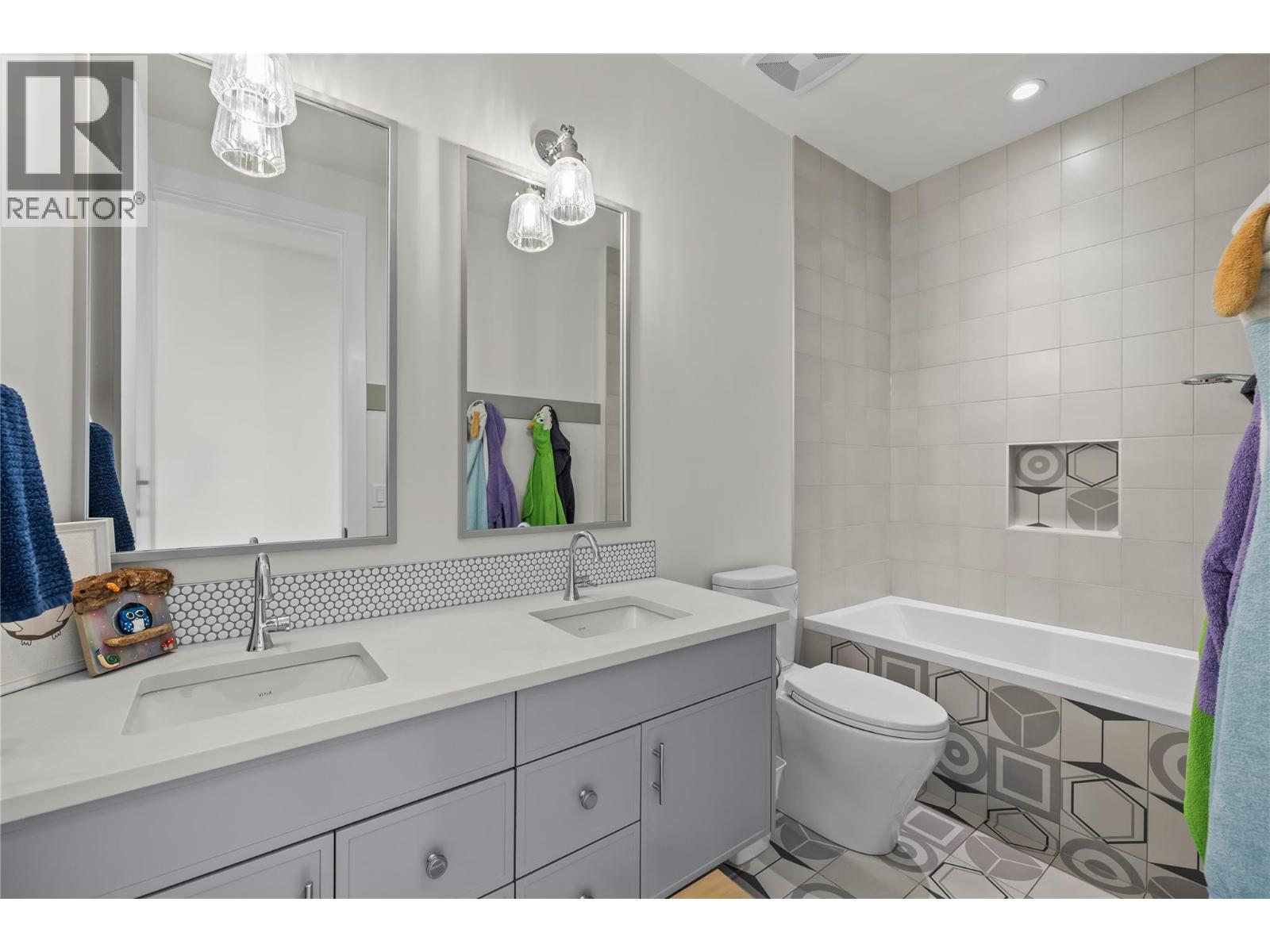 82 Red Sky Court, Kelowna, British Columbia  V1V 3G4 - Photo 46 - 10396234