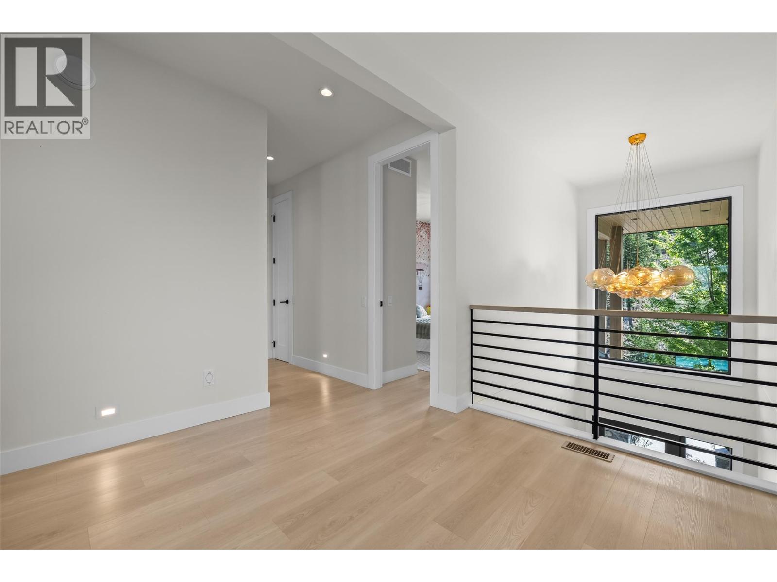 82 Red Sky Court, Kelowna, British Columbia  V1V 3G4 - Photo 36 - 10396234