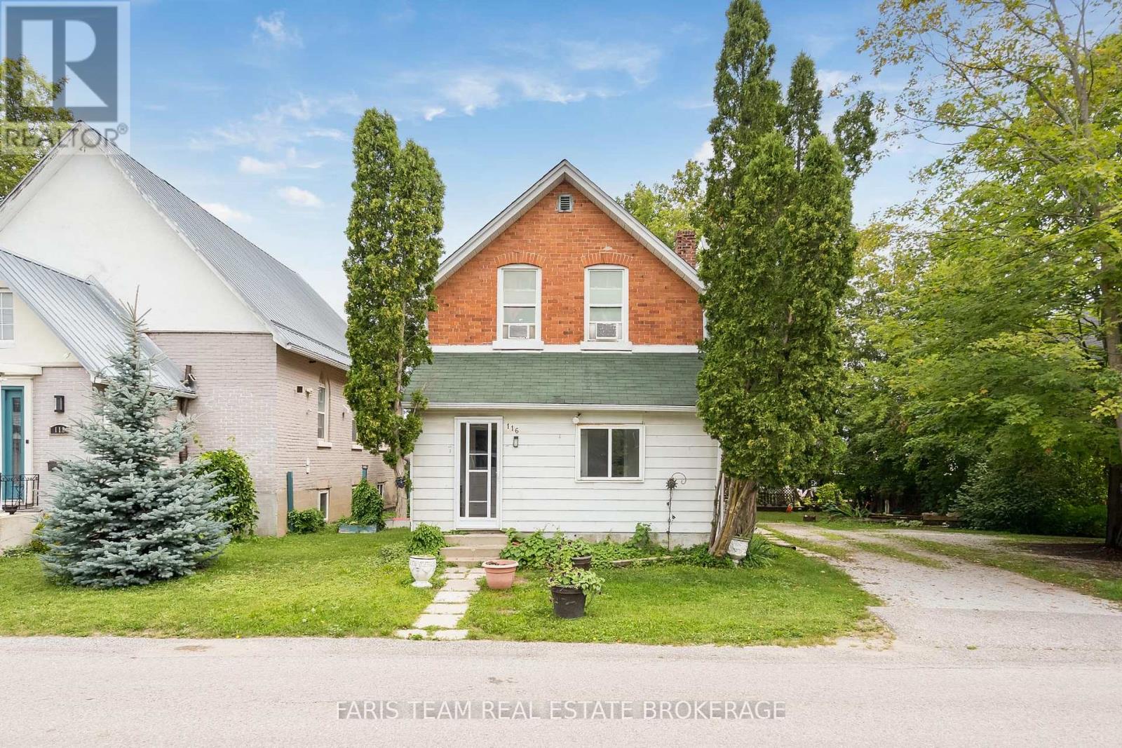 116 Albert Street S, Orillia, Ontario  L3V 5L2 - Photo 1 - S13657948