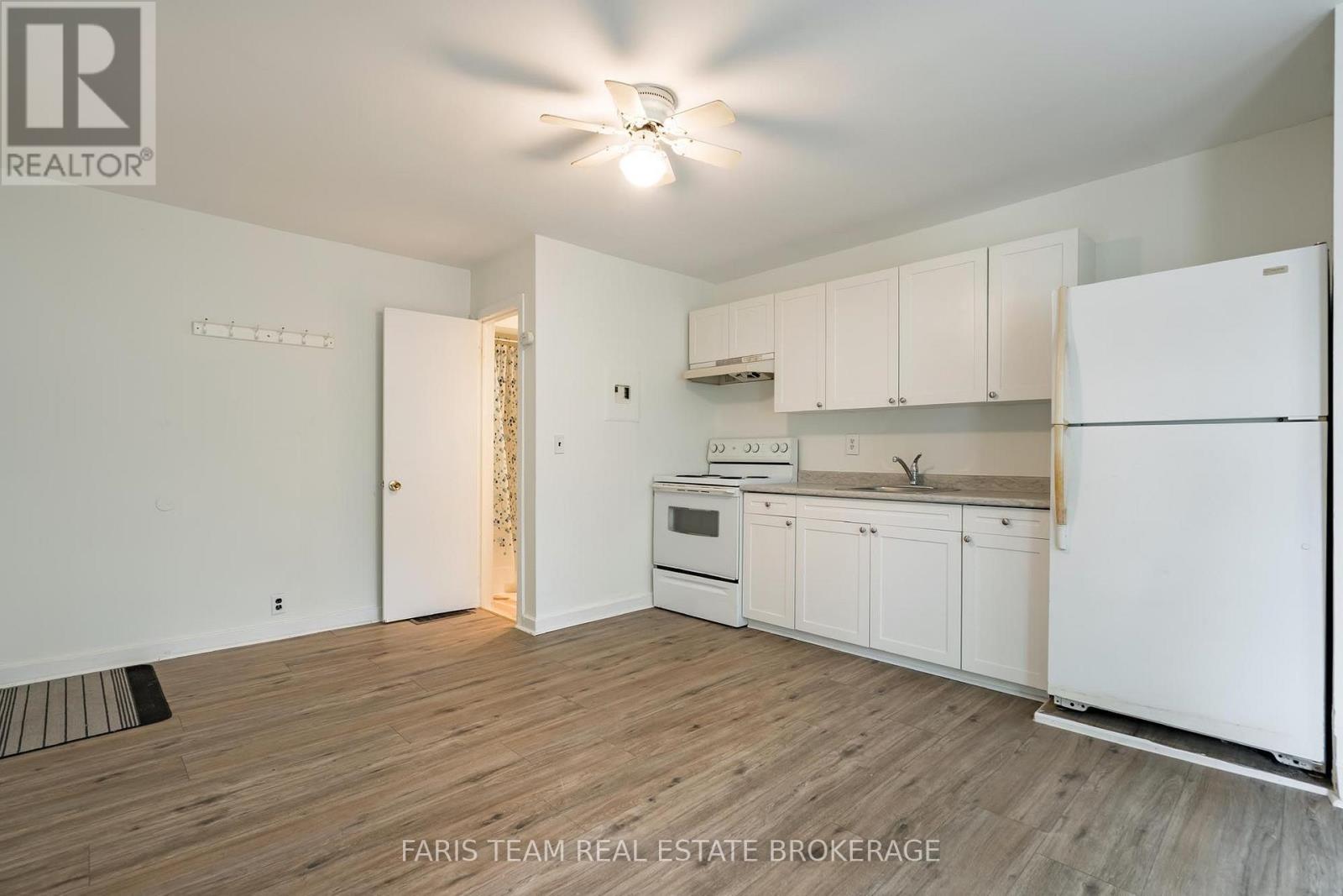 116 Albert Street S, Orillia, Ontario  L3V 5L2 - Photo 10 - S13657948