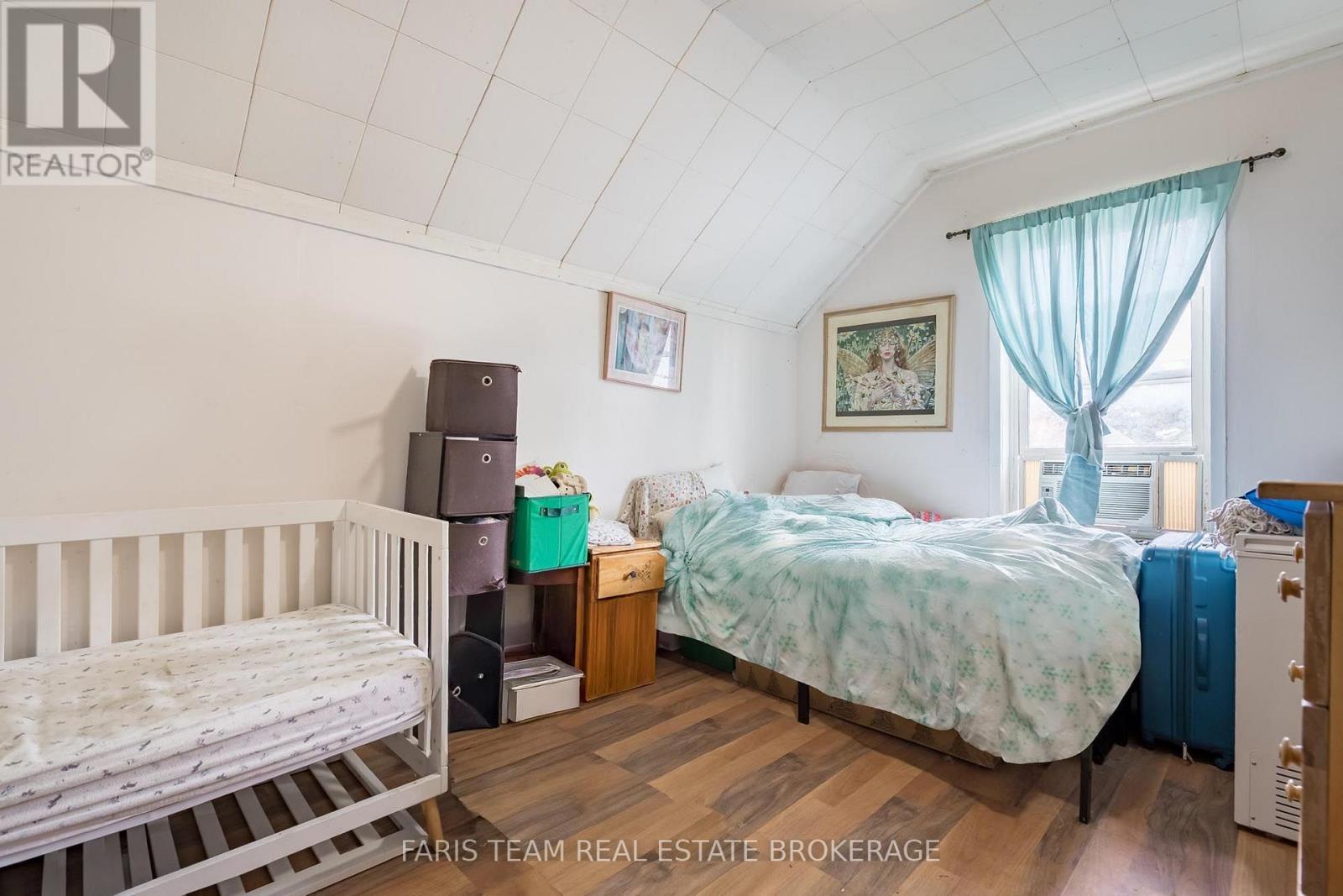 116 Albert Street S, Orillia, Ontario  L3V 5L2 - Photo 7 - S13657948