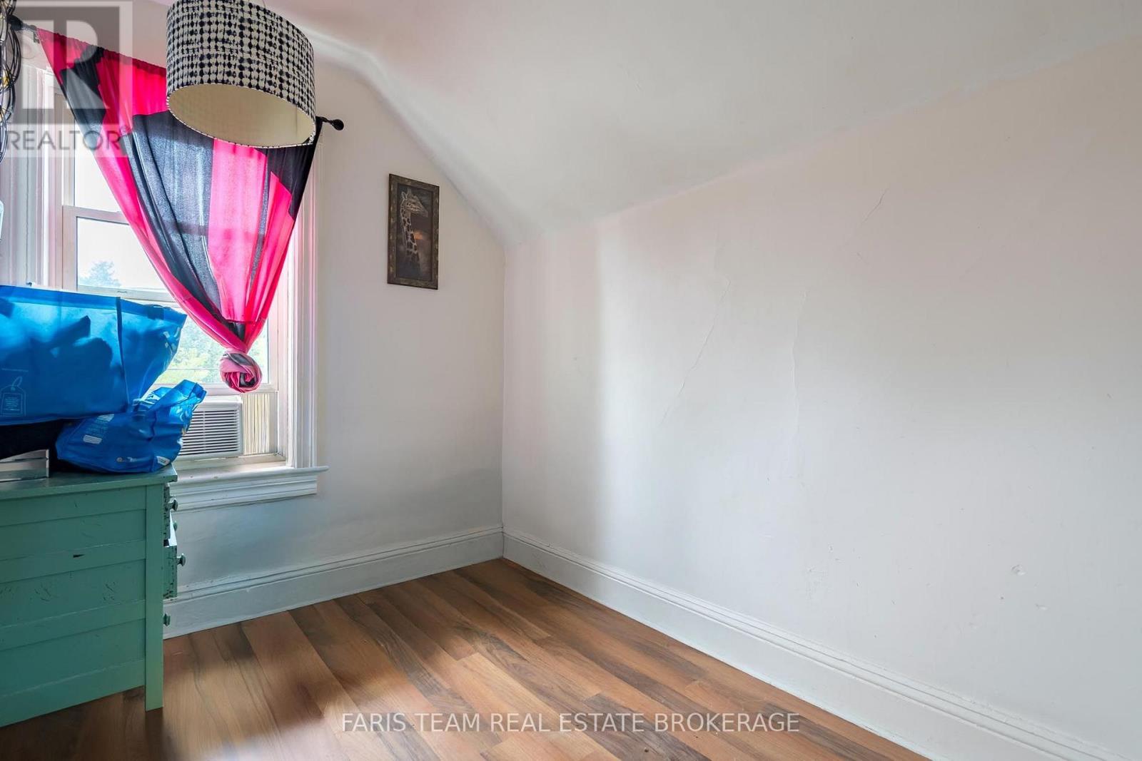116 Albert Street S, Orillia, Ontario  L3V 5L2 - Photo 8 - S13657948