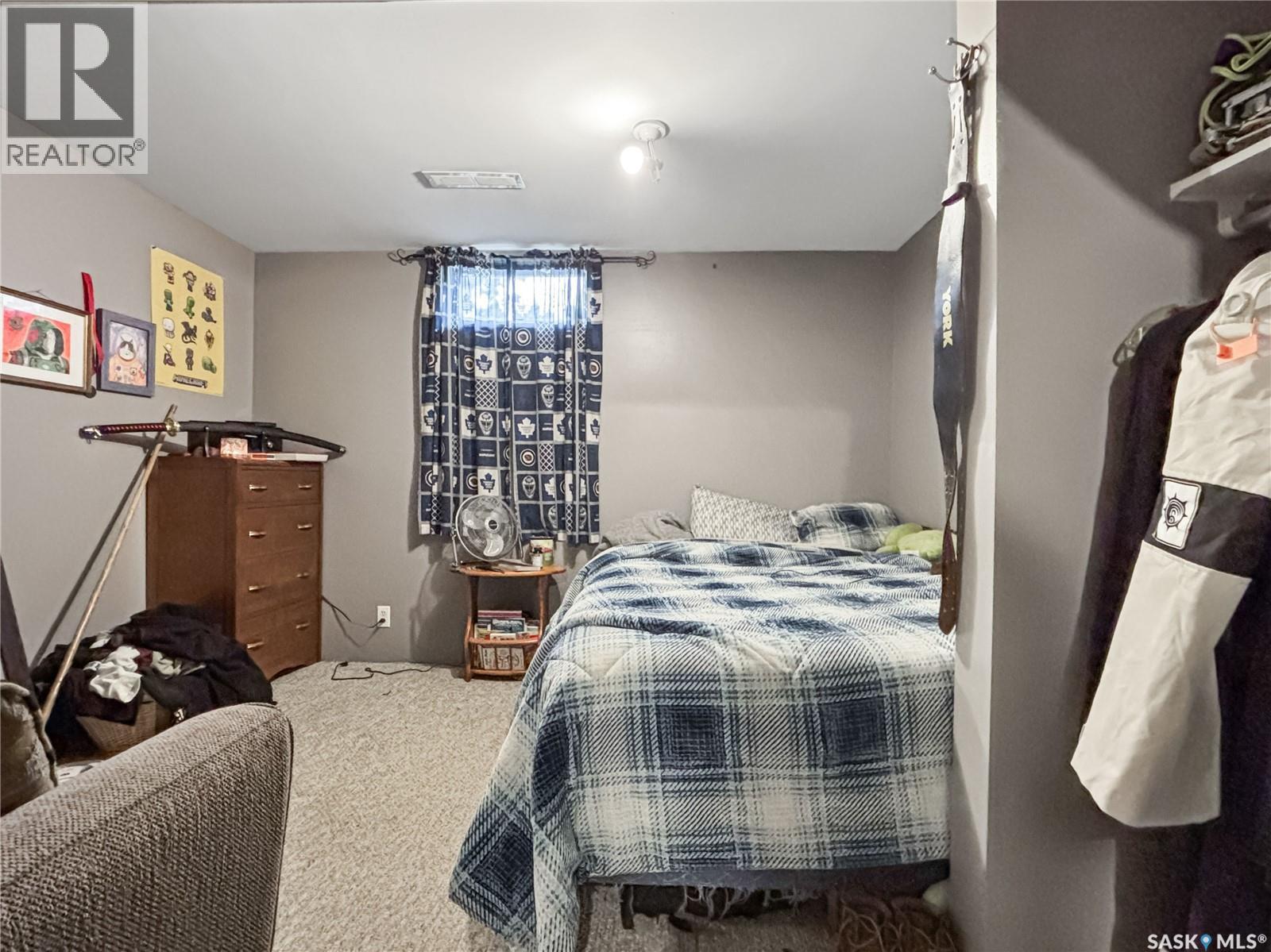 330 Meighen Crescent, Saskatoon, Saskatchewan  S7L 4W7 - Photo 16 - SK045135