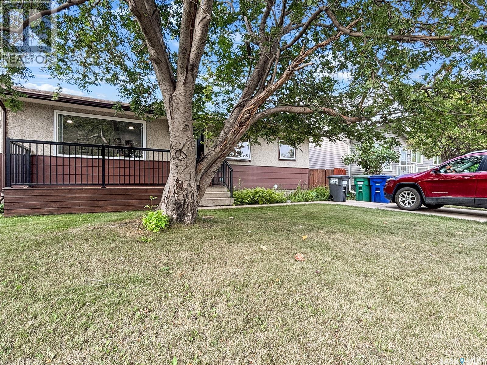 330 Meighen Crescent, Saskatoon, Saskatchewan  S7L 4W7 - Photo 23 - SK045135
