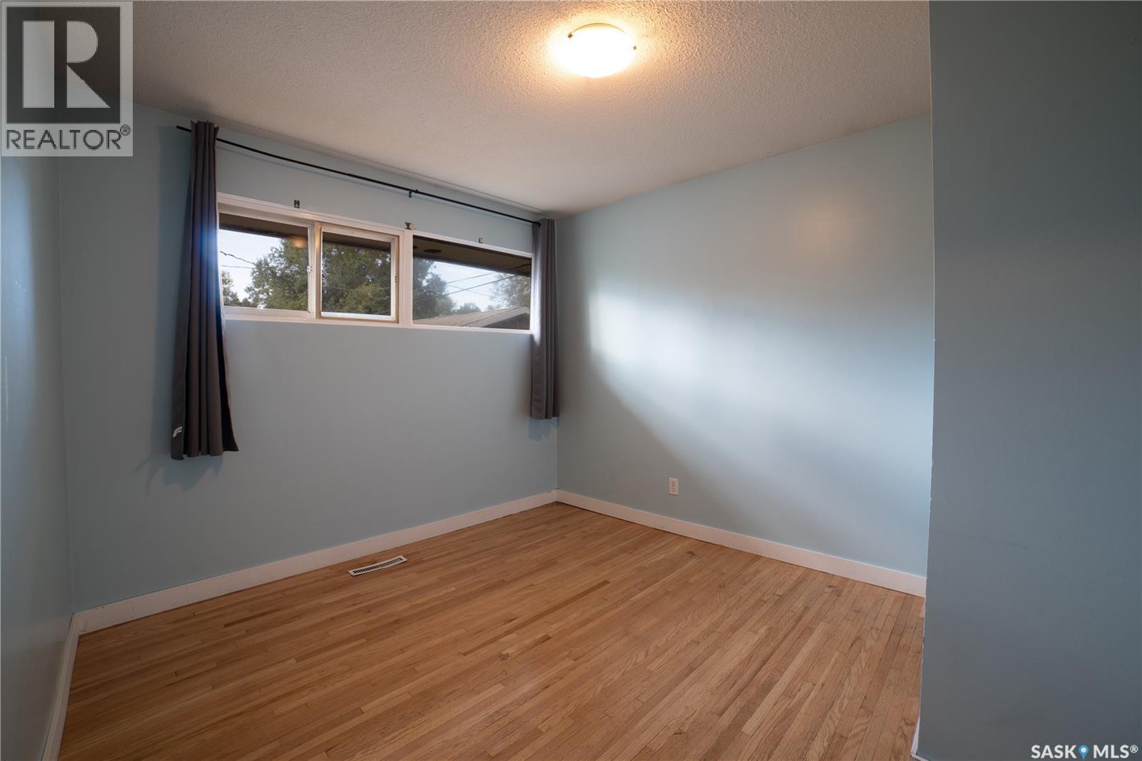 2818 23rd Avenue, Regina, Saskatchewan  S4S 1E6 - Photo 10 - SK045127