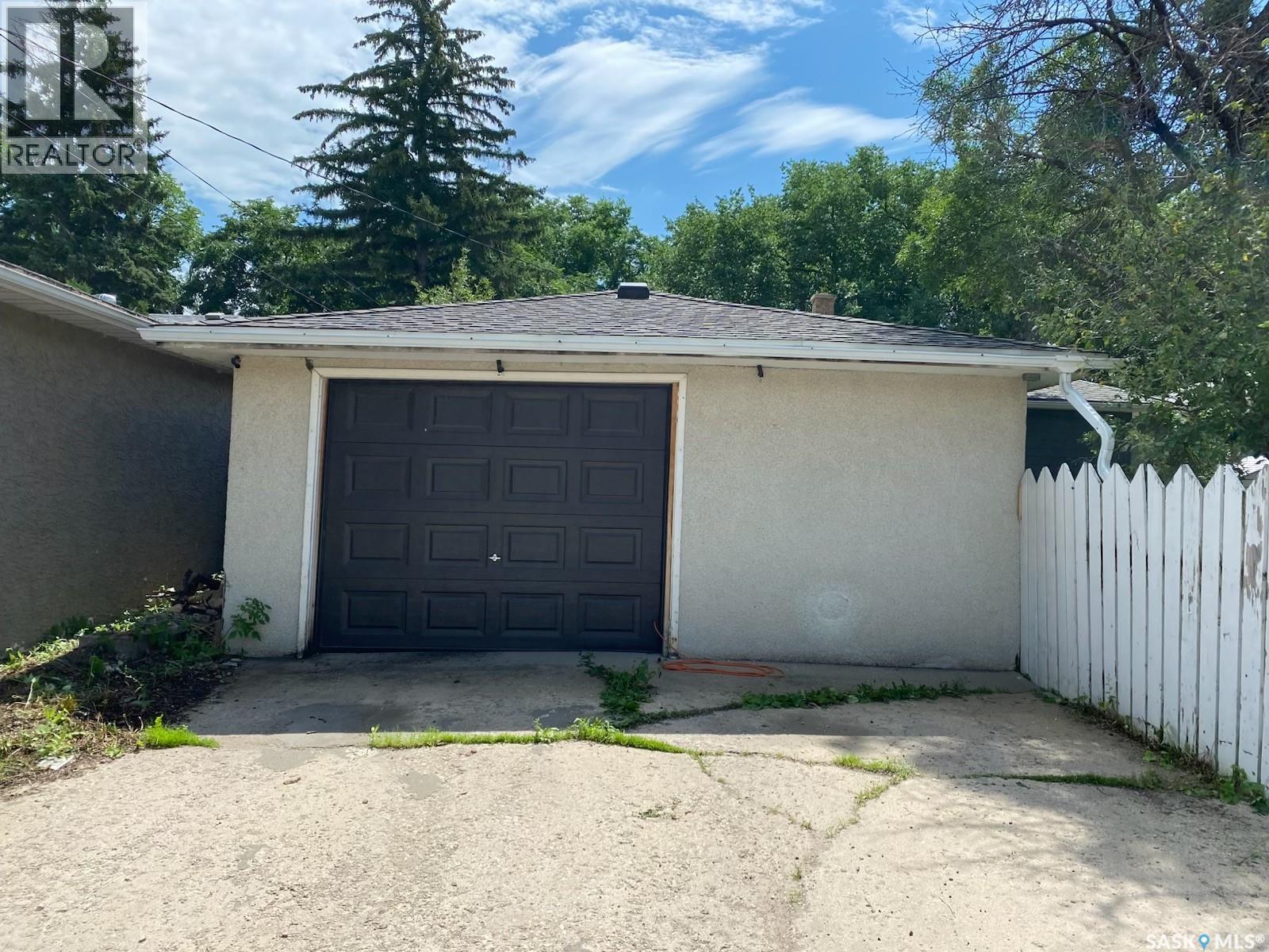 2818 23rd Avenue, Regina, Saskatchewan  S4S 1E6 - Photo 18 - SK045127