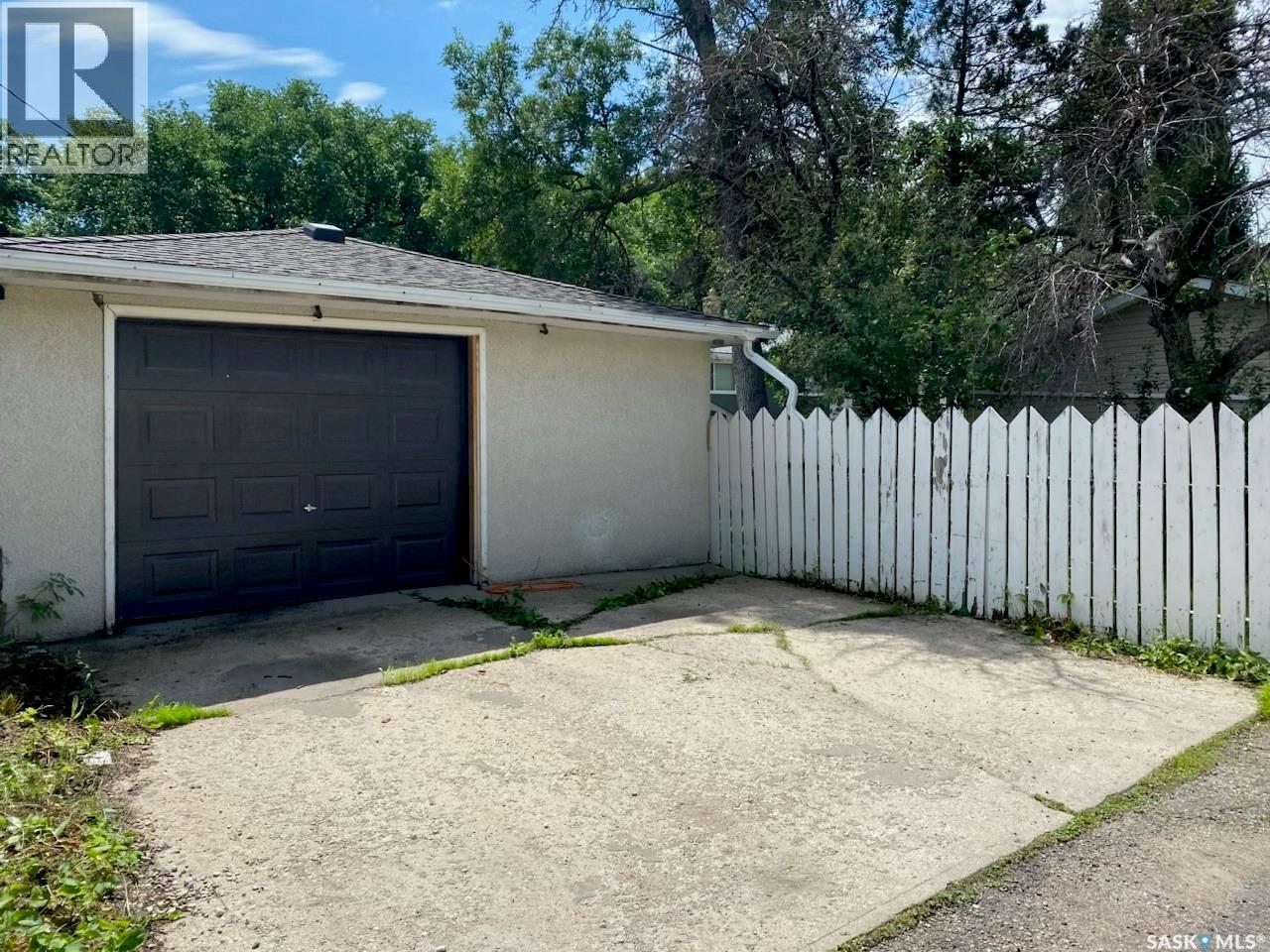 2818 23rd Avenue, Regina, Saskatchewan  S4S 1E6 - Photo 19 - SK045127