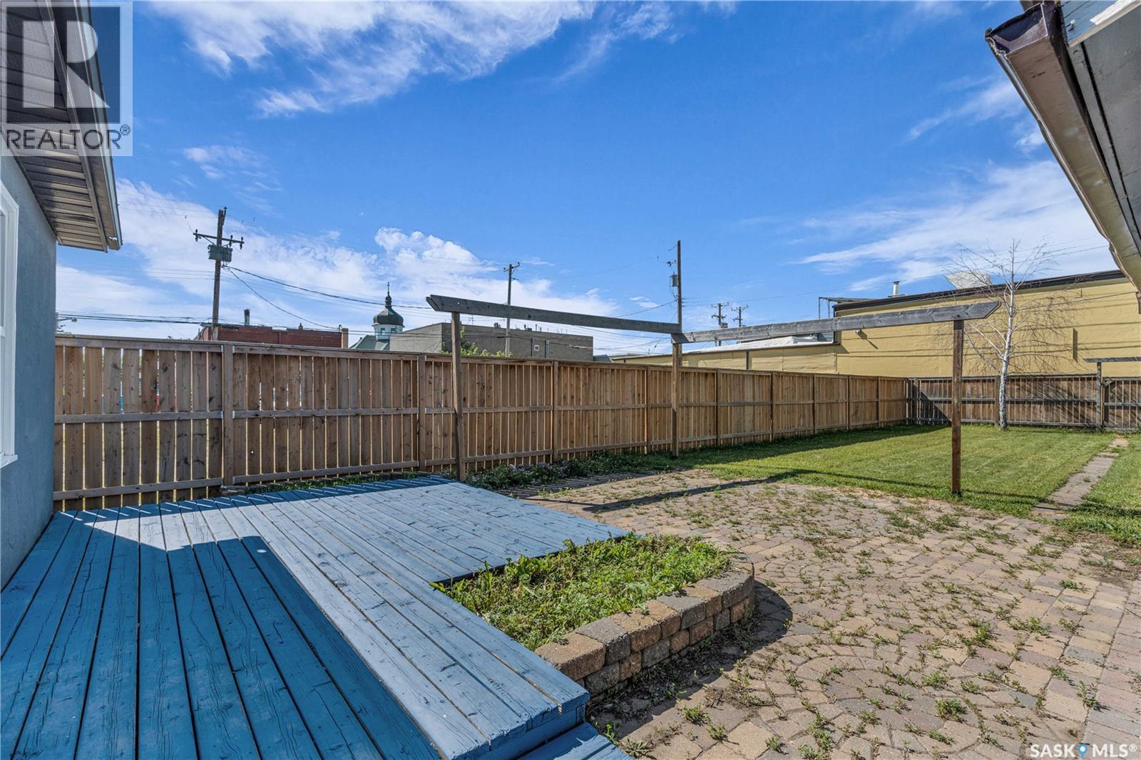 223 I Avenue S, Saskatoon, Saskatchewan  S7M 1X8 - Photo 31 - SK045099