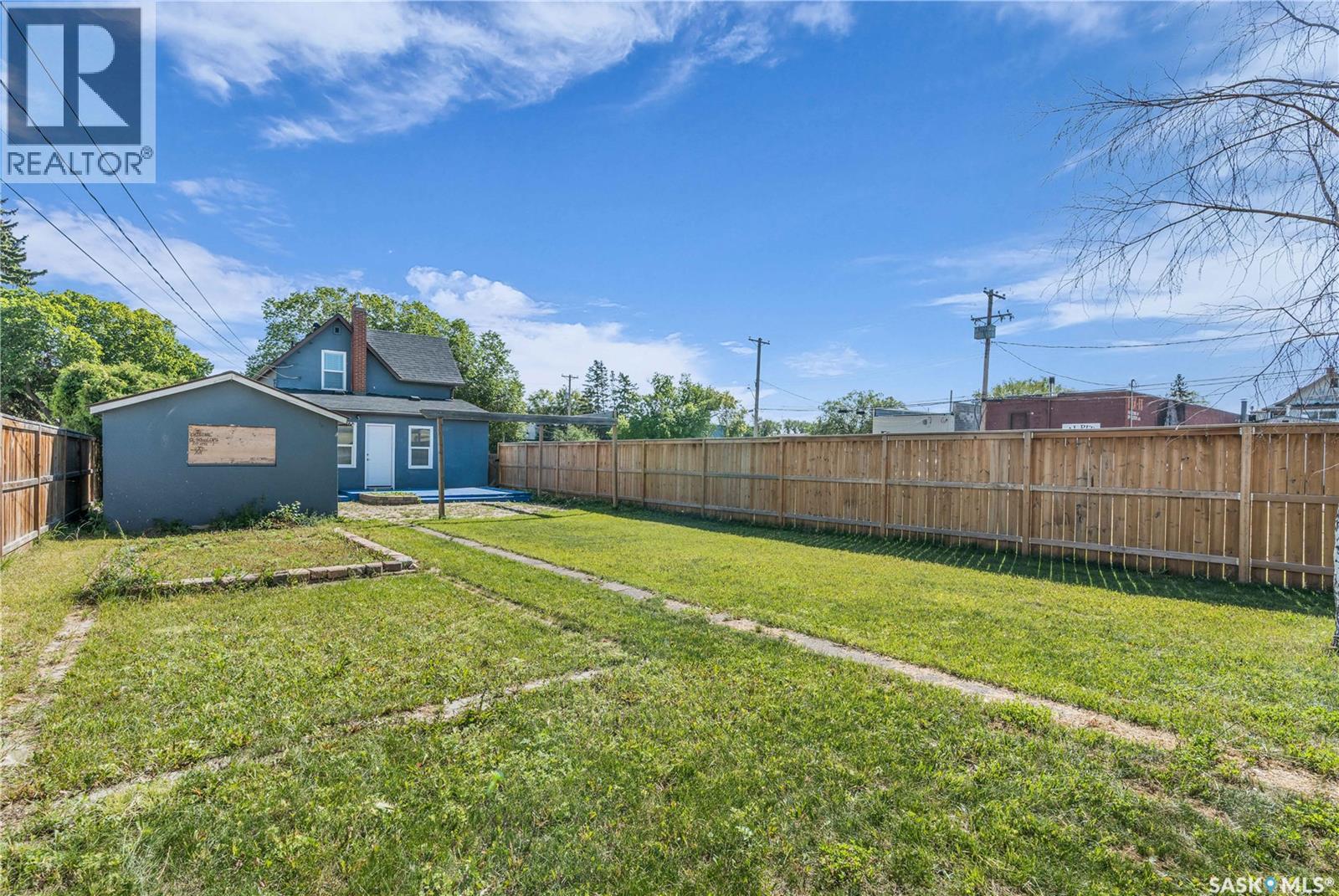 223 I Avenue S, Saskatoon, Saskatchewan  S7M 1X8 - Photo 33 - SK045099