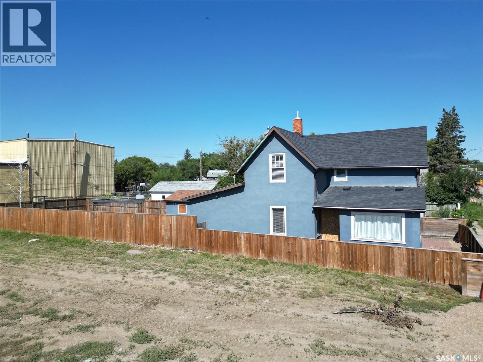 223 I Avenue S, Saskatoon, Saskatchewan  S7M 1X8 - Photo 43 - SK045099