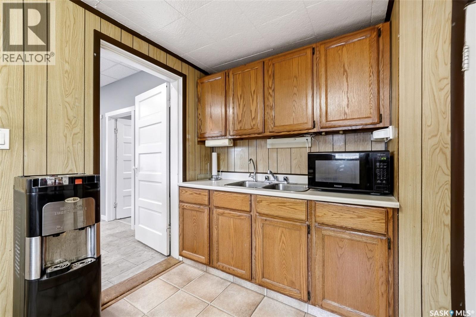 210 Byron Street, Southey, Saskatchewan  S0G 4P0 - Photo 10 - SK045014