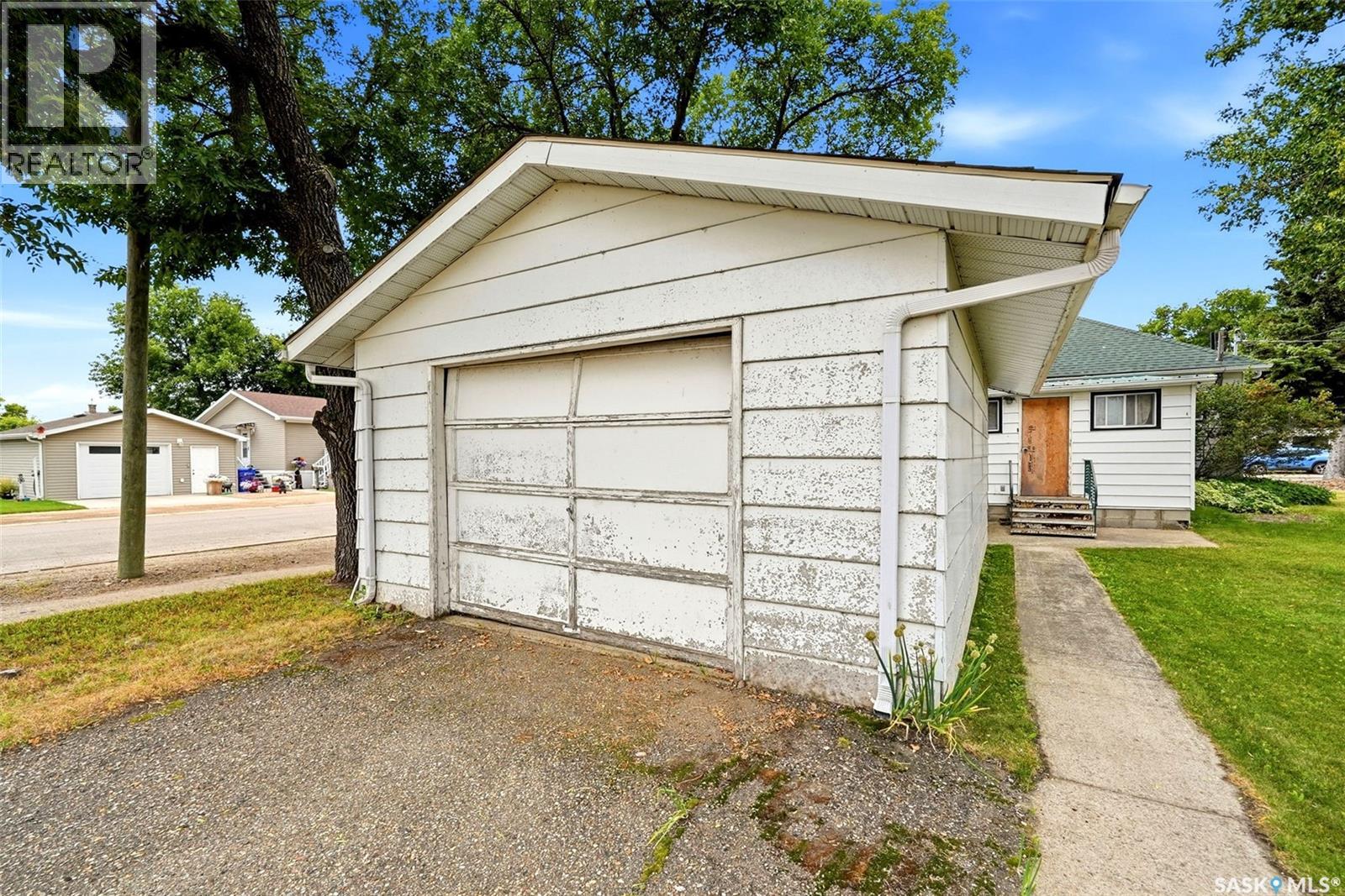 210 Byron Street, Southey, Saskatchewan  S0G 4P0 - Photo 20 - SK045014
