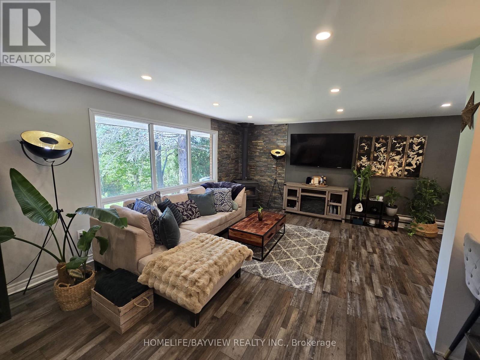 18802 Heart Lake Road, Caledon, Ontario  L7K 1Z7 - Photo 6 - W13658068
