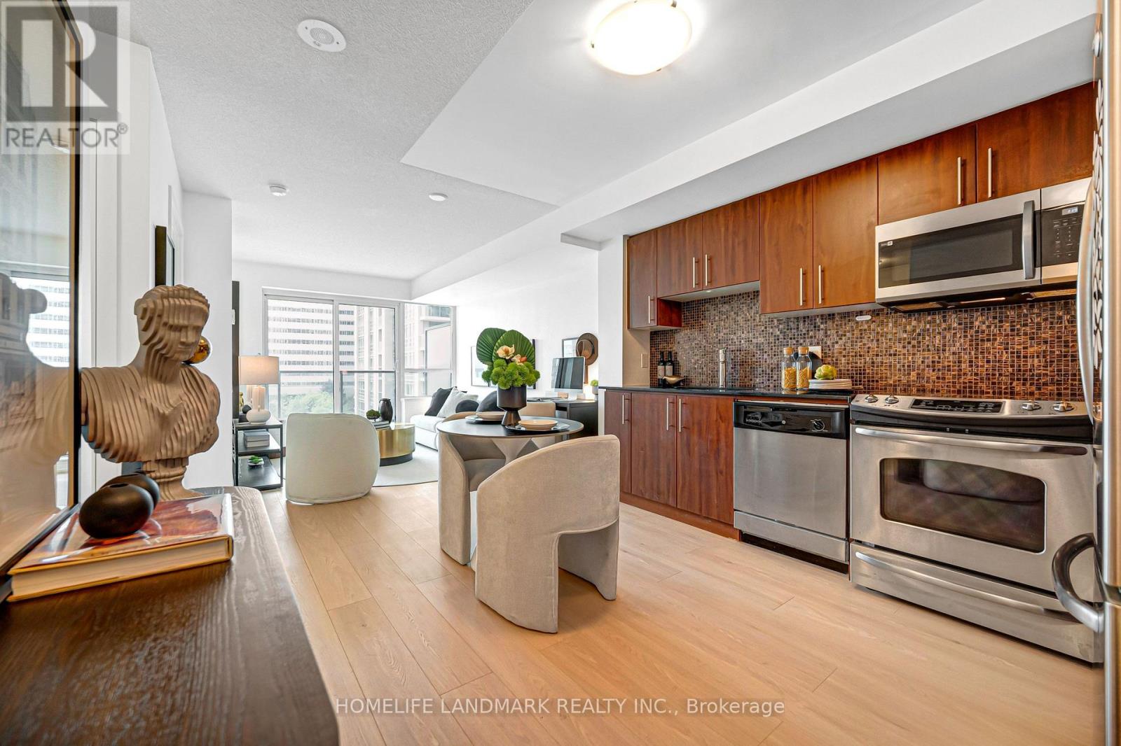 701 - 17 Anndale Drive, Toronto, Ontario  M2N 2W7 - Photo 8 - C13658206