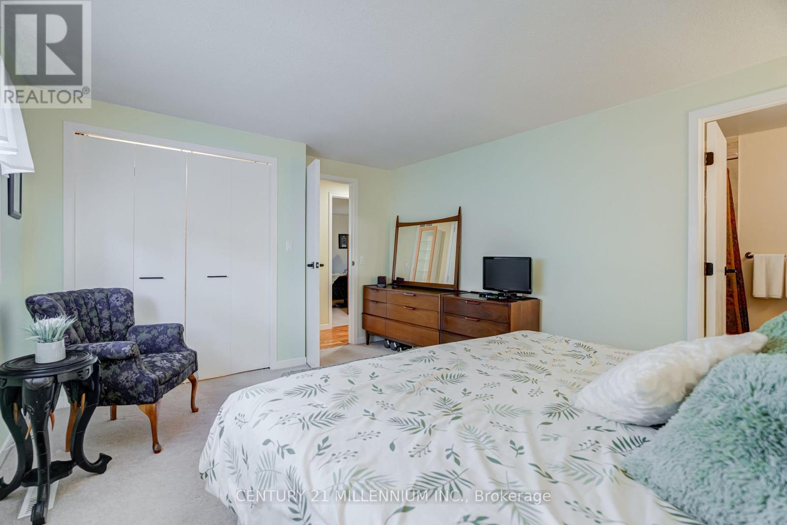 31 Mansfield Street, Brampton, Ontario  L6S 2X8 - Photo 9 - W13657856