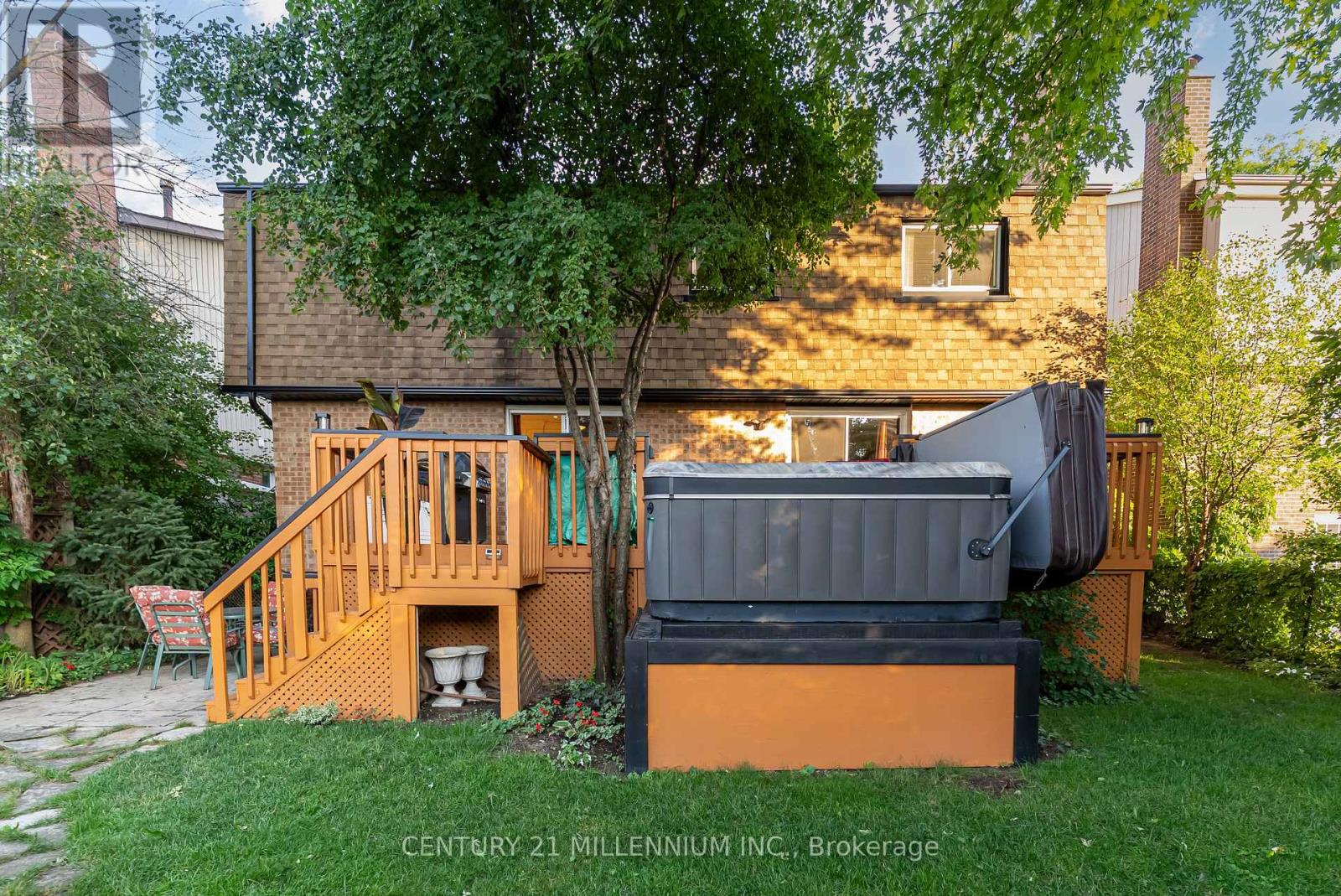 31 Mansfield Street, Brampton, Ontario  L6S 2X8 - Photo 40 - W13657856