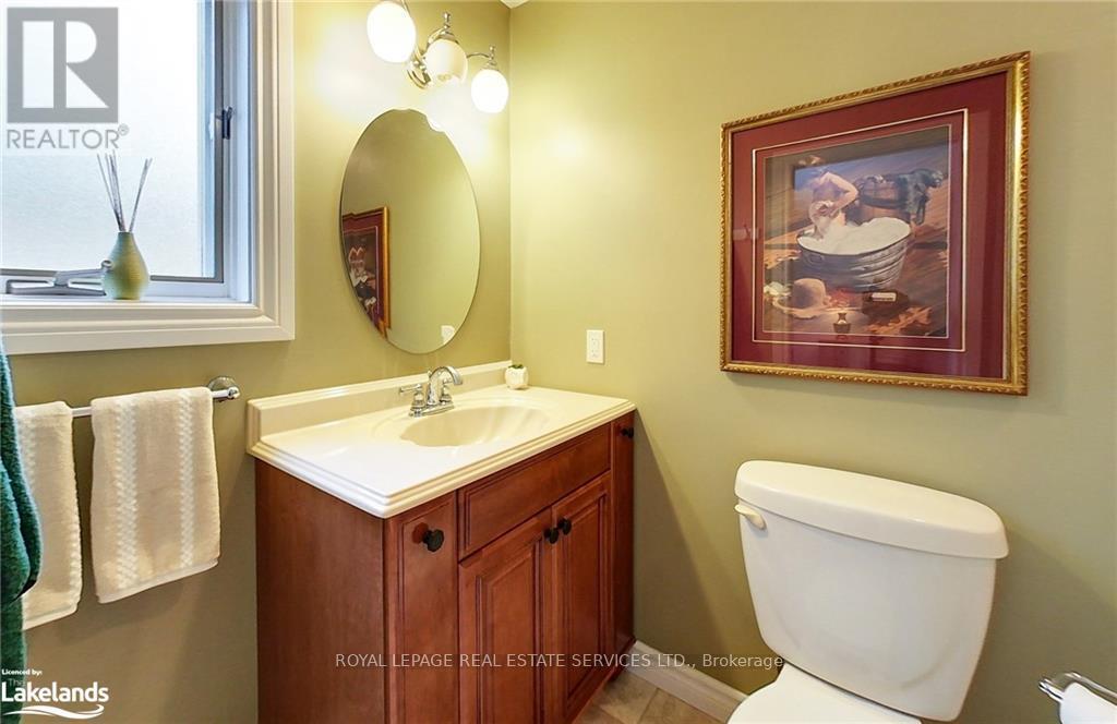 112 Bruce Street S, Blue Mountains, Ontario N0H 2P0 - Photo 15 - X13658084