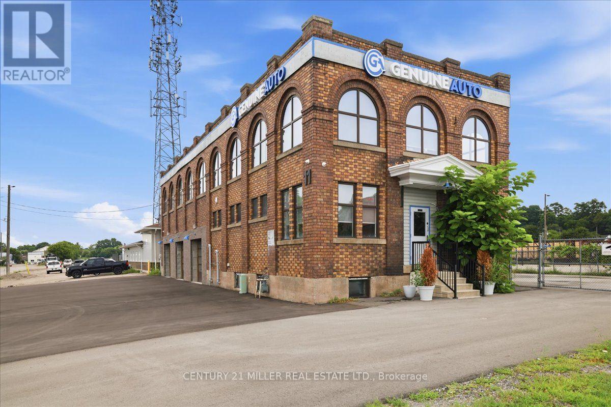 11 Wadsworth Street, Brantford, Ontario  N3T 3V5 - Photo 4 - X13658102