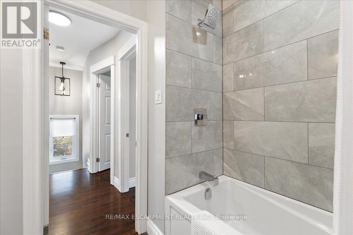 11 Primrose Avenue, Hamilton, Ontario  L8L 2K7 - Photo 20 - X13658114